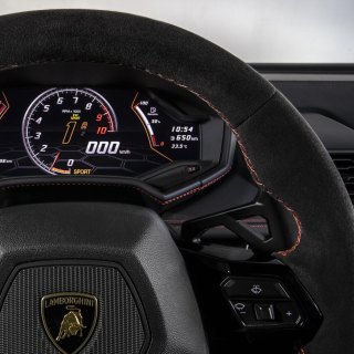Indikátor zmeny smeru v Lamborghini Huracan - dovoz auta zo zahraničia | dovozyaut.sk